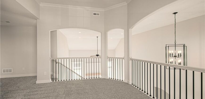 1070 Fir Lane, Liberty, MO 64068