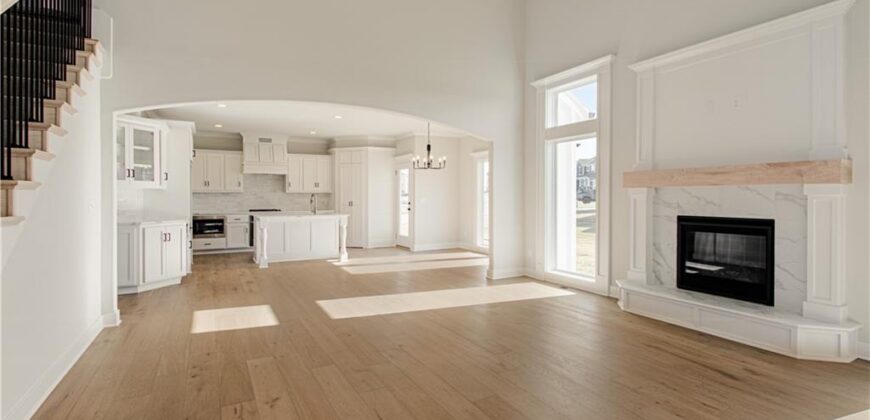 1070 Fir Lane, Liberty, MO 64068