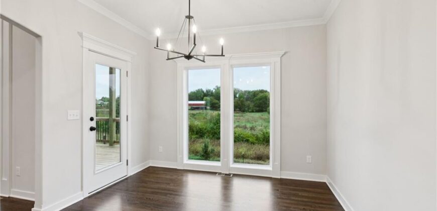 1039 Fir Lane, Liberty, MO 64068