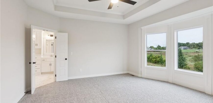 1039 Fir Lane, Liberty, MO 64068