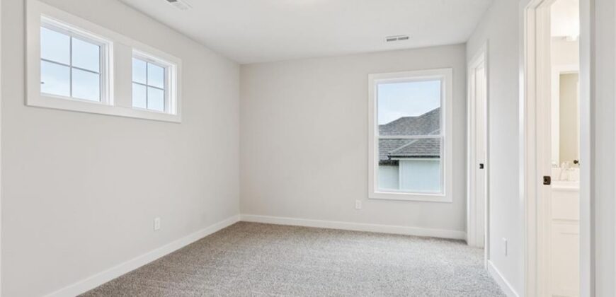 1039 Fir Lane, Liberty, MO 64068