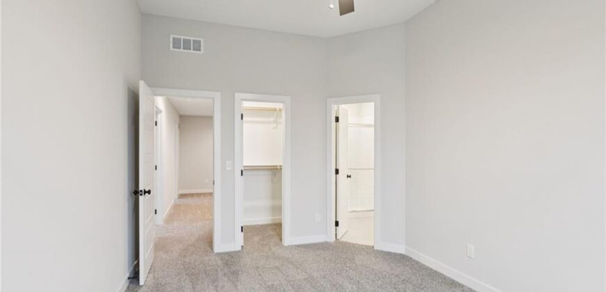 1039 Fir Lane, Liberty, MO 64068