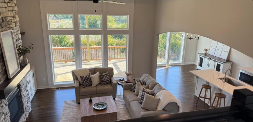 1039 Fir Lane, Liberty, MO 64068