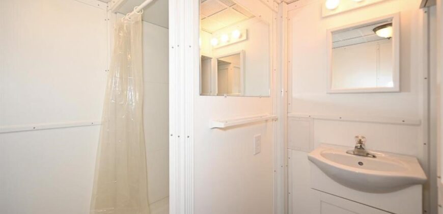 5014 N CYPRESS Avenue, Kansas City, MO 64119