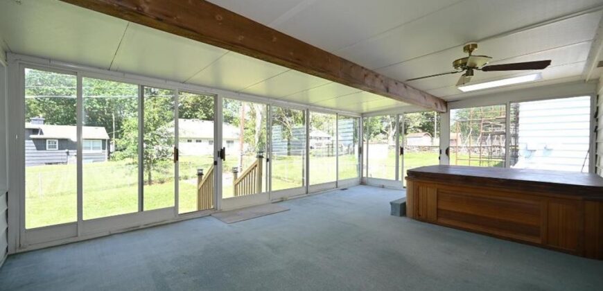 5014 N CYPRESS Avenue, Kansas City, MO 64119