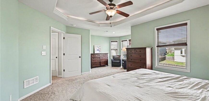 1816 NW 93rd Terrace, Kansas City, MO 64155