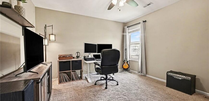 1816 NW 93rd Terrace, Kansas City, MO 64155