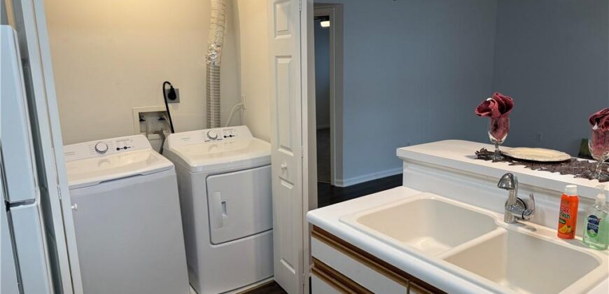 6802 N Olive Street, Gladstone, MO 64118