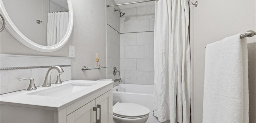 7310 NW Clore Drive, Parkville, MO 64152