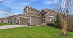 7310 NW Clore Drive, Parkville, MO 64152
