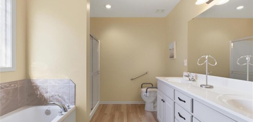 14608 Green Castle Street, Smithville, MO 64089