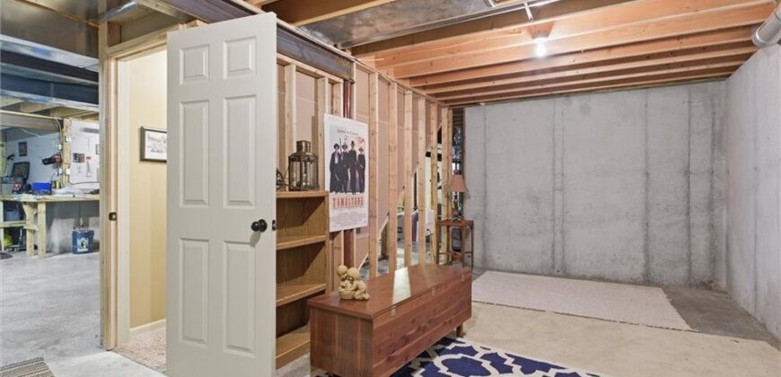 14608 Green Castle Street, Smithville, MO 64089