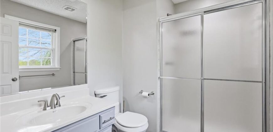 10103 N Central Street, Kansas City, MO 64155