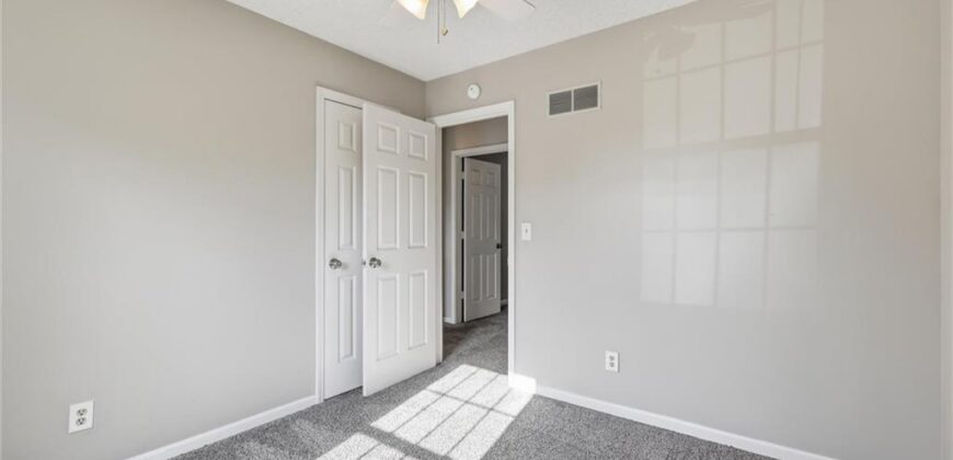 10103 N Central Street, Kansas City, MO 64155