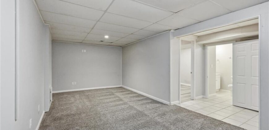 10103 N Central Street, Kansas City, MO 64155