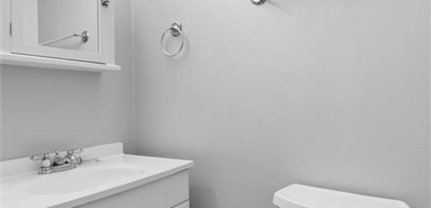 10103 N Central Street, Kansas City, MO 64155