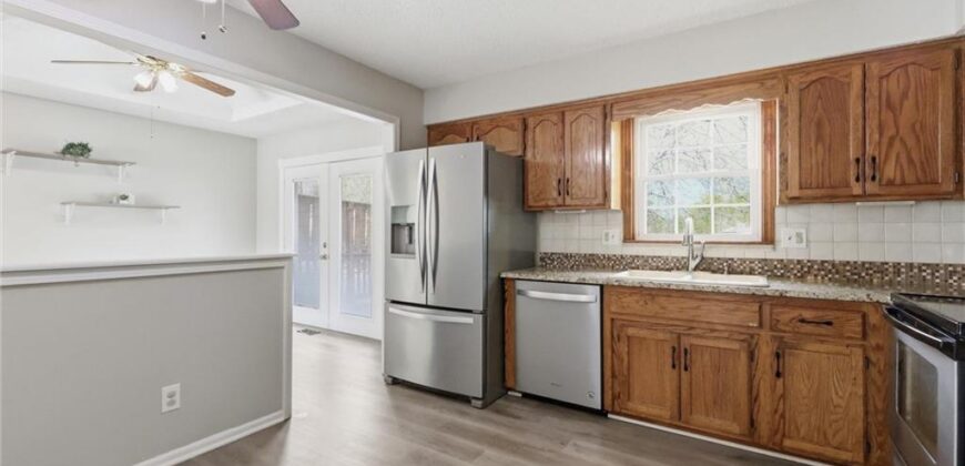 10103 N Central Street, Kansas City, MO 64155