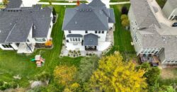 7160 N National Drive, Parkville, MO 64152