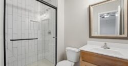 7160 N National Drive, Parkville, MO 64152