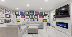 7160 N National Drive, Parkville, MO 64152