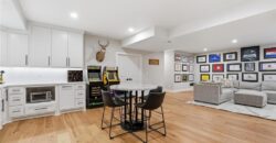 7160 N National Drive, Parkville, MO 64152