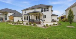 7160 N National Drive, Parkville, MO 64152