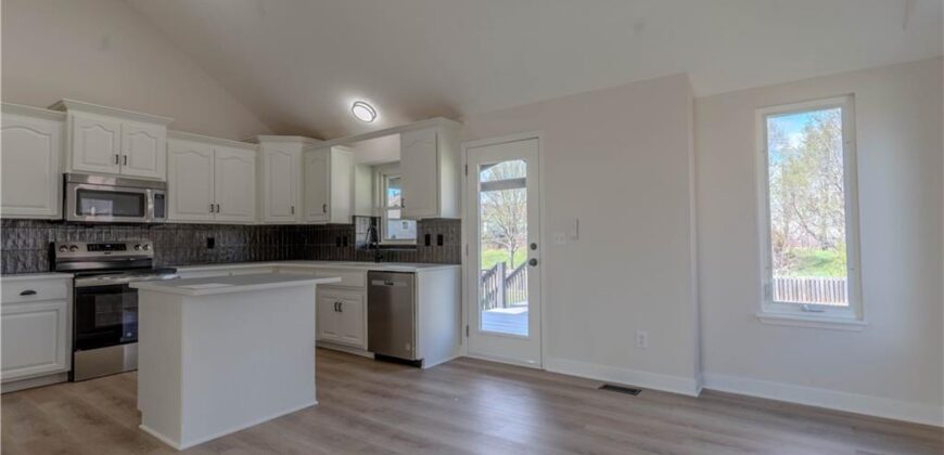 7908 NE 112th Street, Kansas City, MO 64157