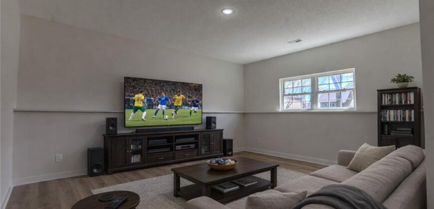 7908 NE 112th Street, Kansas City, MO 64157