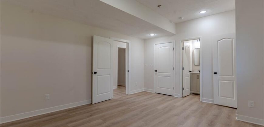 7908 NE 112th Street, Kansas City, MO 64157