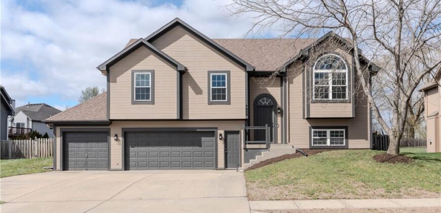 7908 NE 112th Street, Kansas City, MO 64157