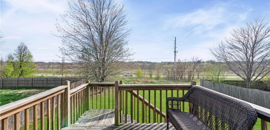 1405 NE 196th Street, Smithville, MO 64089