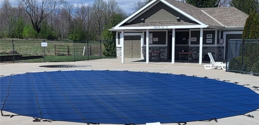 1405 NE 196th Street, Smithville, MO 64089