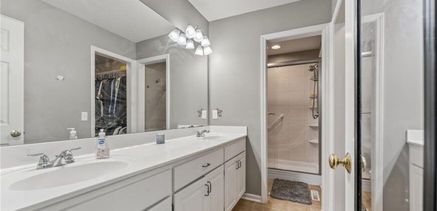 3402 Kempton Court, Platte City, MO 64079