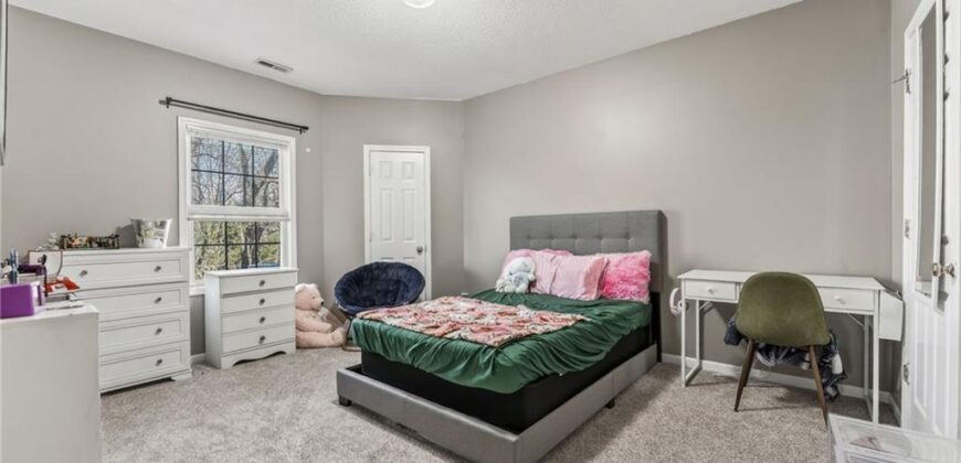 3402 Kempton Court, Platte City, MO 64079