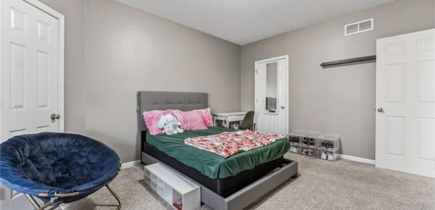 3402 Kempton Court, Platte City, MO 64079