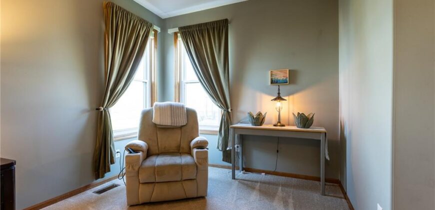 620 Liberty Road, Smithville, MO 64089