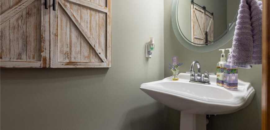 620 Liberty Road, Smithville, MO 64089