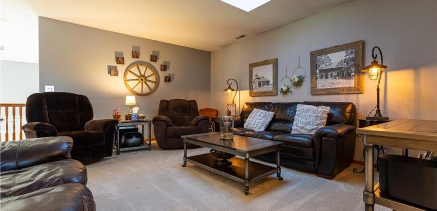 620 Liberty Road, Smithville, MO 64089