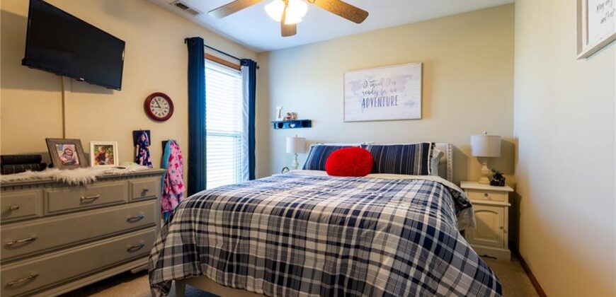 620 Liberty Road, Smithville, MO 64089