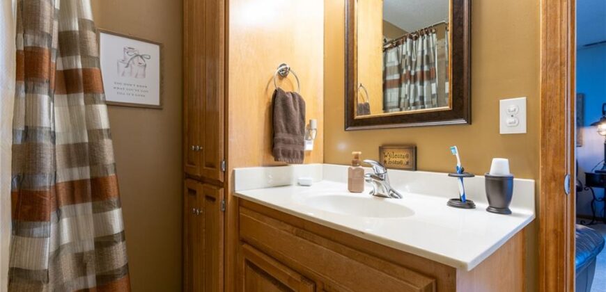 620 Liberty Road, Smithville, MO 64089