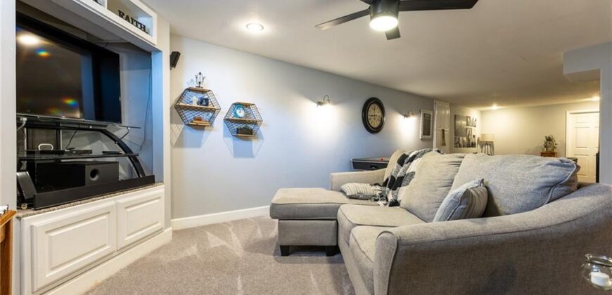 620 Liberty Road, Smithville, MO 64089