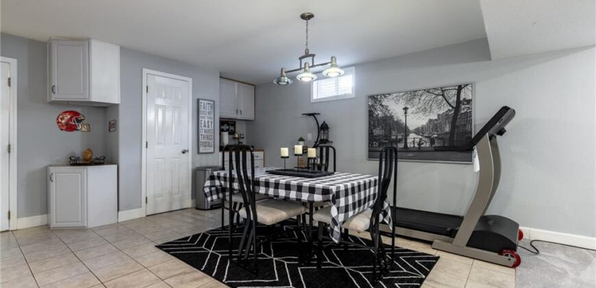 620 Liberty Road, Smithville, MO 64089