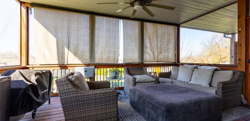 620 Liberty Road, Smithville, MO 64089