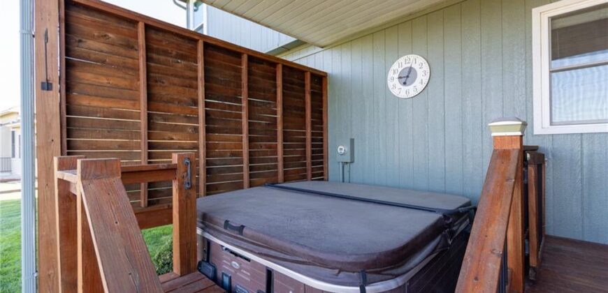 620 Liberty Road, Smithville, MO 64089