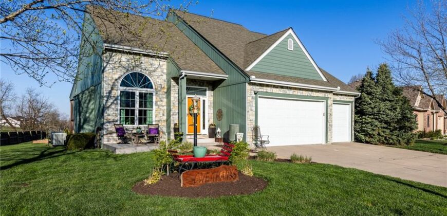 620 Liberty Road, Smithville, MO 64089