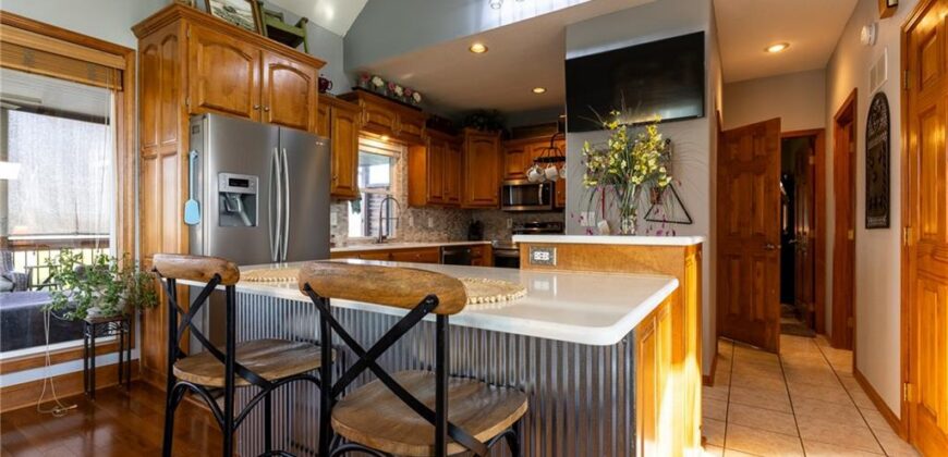 620 Liberty Road, Smithville, MO 64089