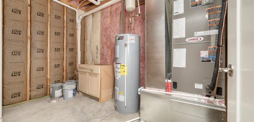 519 Hawthorne Street, Smithville, MO 64089