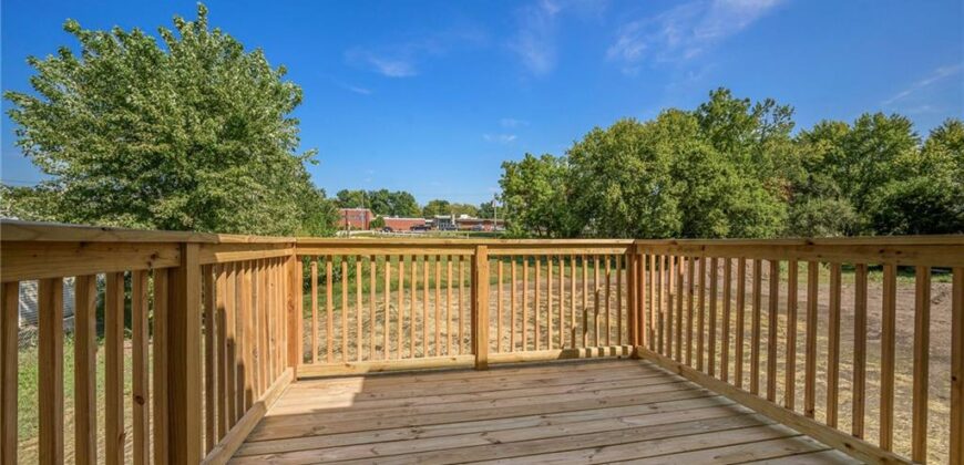 519 Hawthorne Street, Smithville, MO 64089