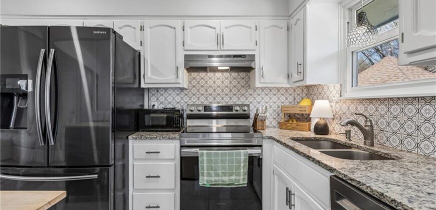 7316 NW 78th Street, Kansas City, MO 64152