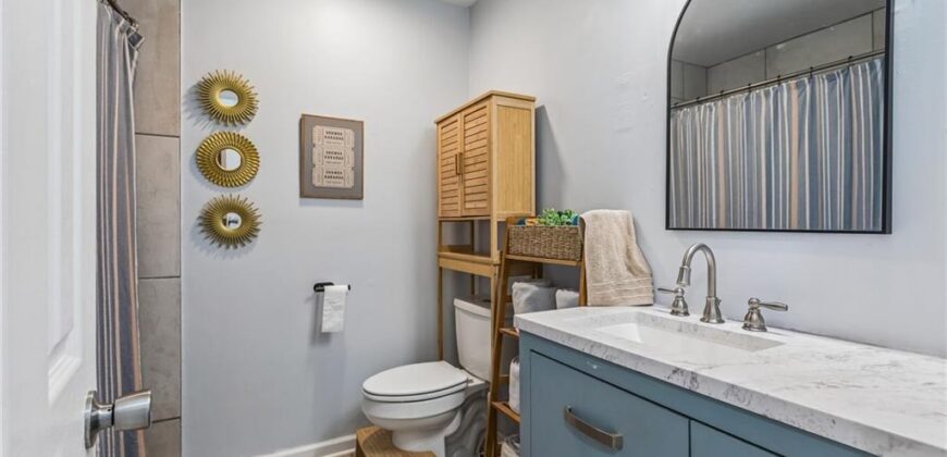 7316 NW 78th Street, Kansas City, MO 64152